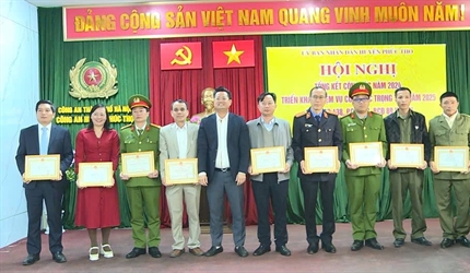 Viện KSND huyện Phúc Thọ nhận được bằng khen của Ban chỉ đạo 138 huyện...