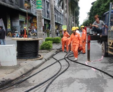 UBND Thành phố Hà Nội chỉ đạo khắc phục hậu quả cháy tại chung cư Xa La