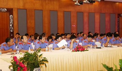 VIỆN KSND QUẬN HAI BÀ TRƯNG VÀ CƠ QUAN CSĐT TỔ  CHỨC HỘI NGHỊ RÚT KINH...