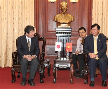 (Kiemsat.vn) – Sáng 15/11/2016, tại VKSNDTC, Tiến sĩ Trần Công Phàn, Phó...