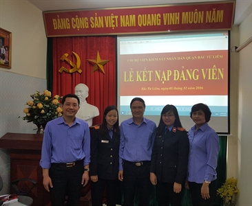 LỄ KẾT NẠP ĐẢNG VIÊN MỚI TẠI CHI BỘ VIỆN KSND QUẬN BẮC TỪ LIÊM