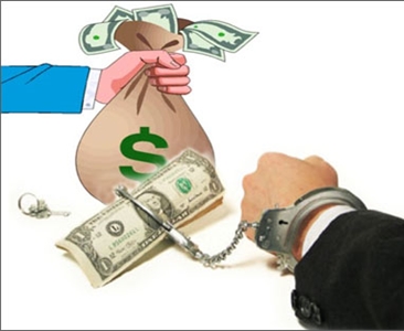 XÁC ĐỊNH TƯ CÁCH NHỮNG NGƯỜI THAM GIA TỐ TỤNG TRONG CÁC VỤ ÁN LỪA ĐẢO CHIẾM...